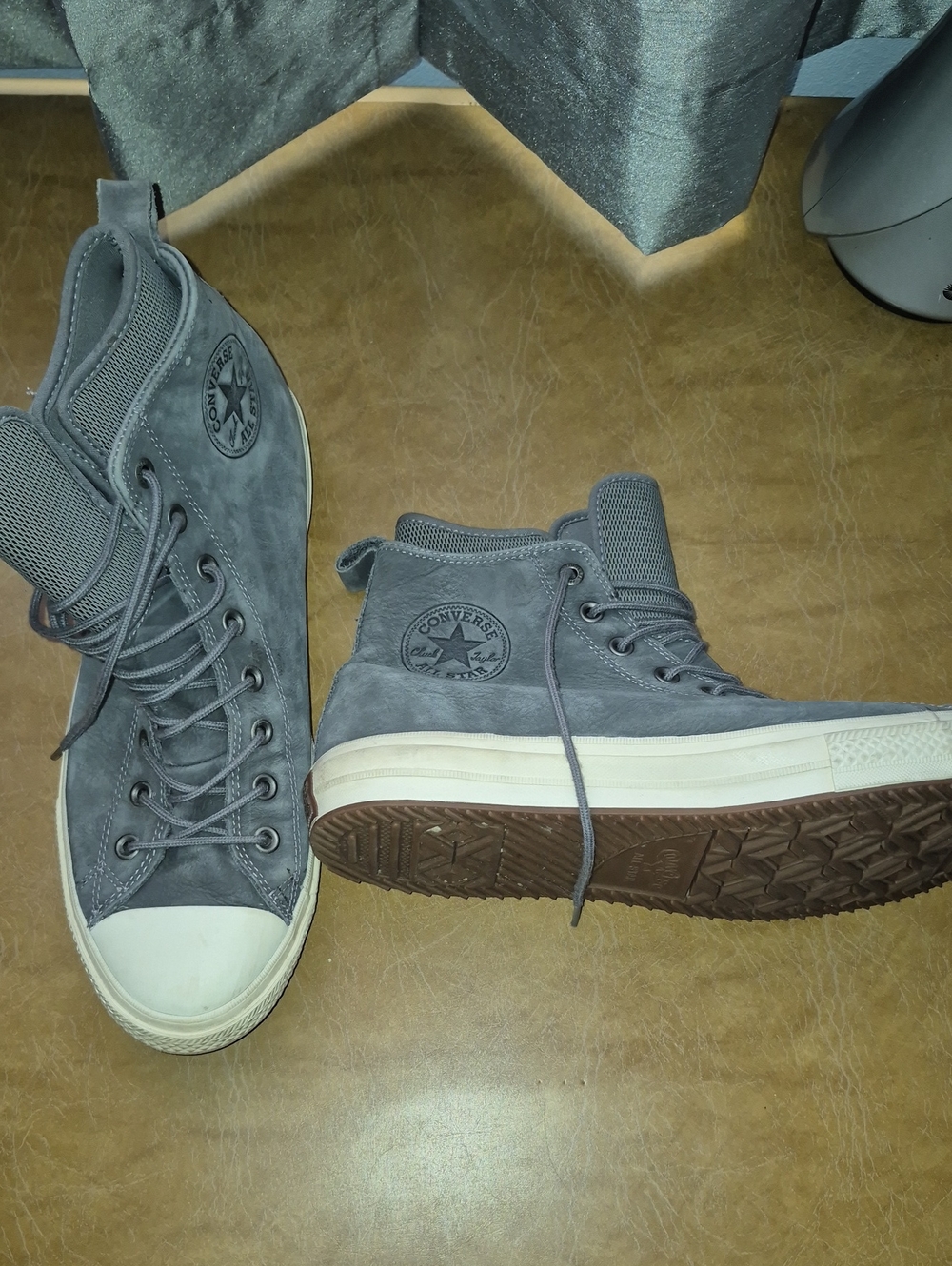 Like New Mens Converse Chuck Taylor All Star Waterproof Nubuck Boots/sneakers